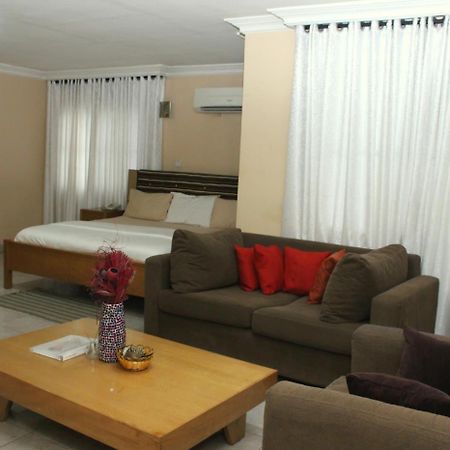 Hillside Gardens Ltd Hotel Lagos Exterior foto