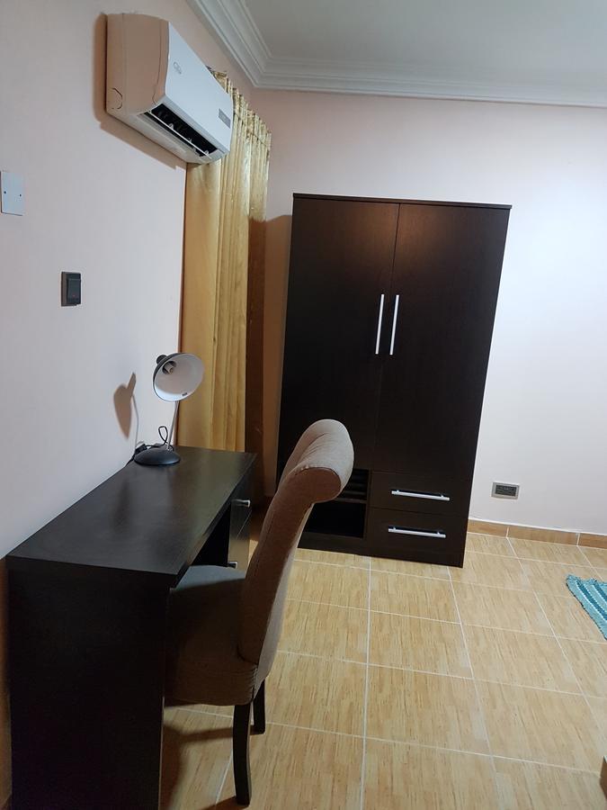 Hillside Gardens Ltd Hotel Lagos Quarto foto