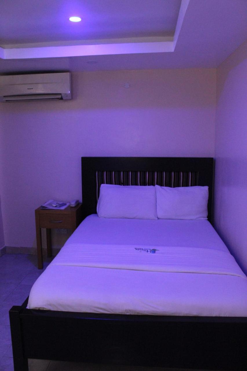 Hillside Gardens Ltd Hotel Lagos Exterior foto